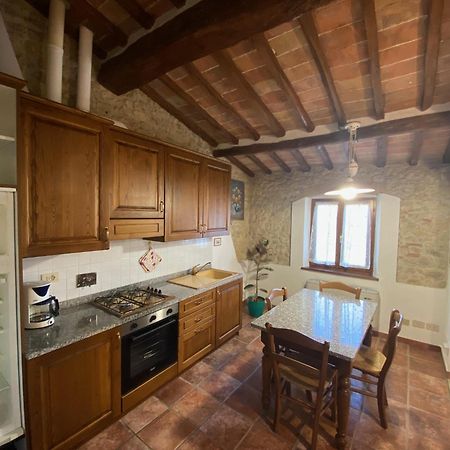 Casa Vacanze Etrusco San Gimignano Exteriör bild